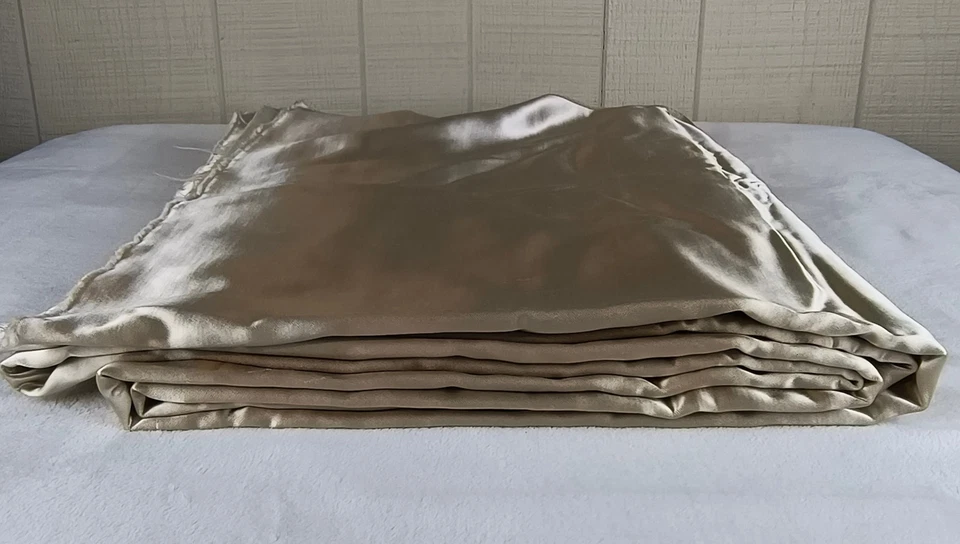 Tela Vintage Doble Cara Satén Cepillado Imitación Piel Beige 1 2/3 Yardas 42" Ancho Foto 3 de 3