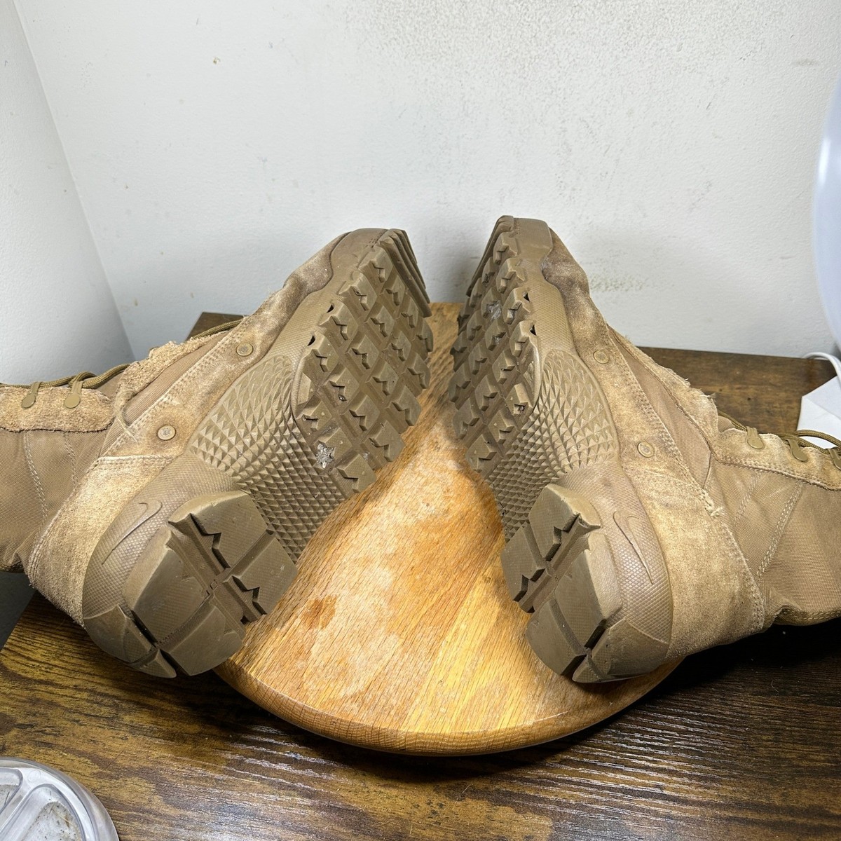 Nike SFB Gen 2 8 Tactical Boots Mens 11 British Khaki Coyote Brown