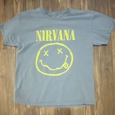 Nirvana Smiley Face Logo Gray T-Shirt Size L Rock & Pop Music Band Tee