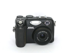 Nikon Coolpix 5400 – Tested & Working – Battery Included – Classic 5MP Prosumer