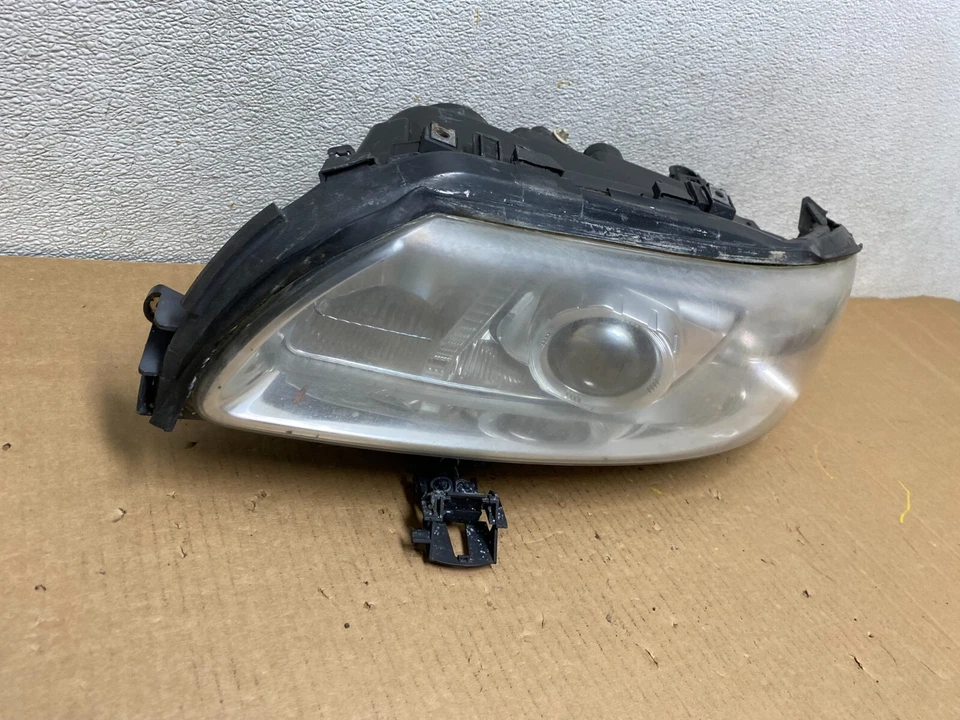 Faro izquierdo conductor Volvo S60 V70 2007 2008 2009 xenón HID OEM G6981 DG1 Foto 3 de 4