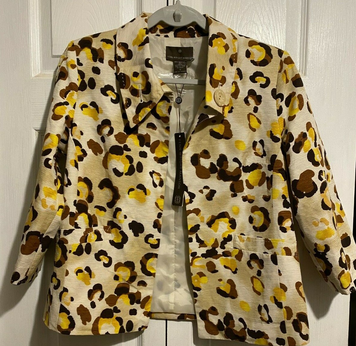 Picture 1 of 4