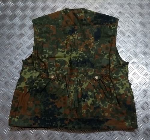 Fishing Hunters Photographers Multi Pocket Vest Flecktarn Camo - All Sizes - NEW - Picture 2 of 6