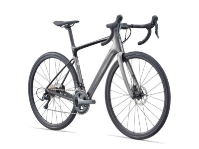 NEW Giant Defy Advanced Carbon Road Bike Gloss Disc