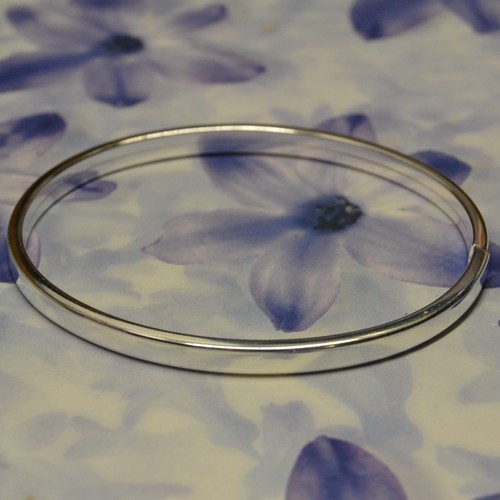 Dolly-Bijoux Bracelet Jonc Creux Ouvrable Ovale 60-50/4mm Argent Massif 925 - Picture 2 of 3