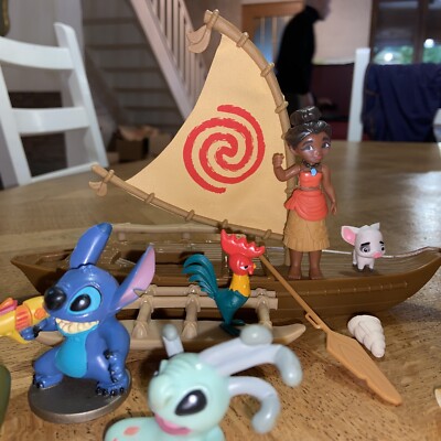 VAIANA,dysney,hasbro/ mini Aventure En Pirogue Lilo Stitch Blanche Neige  Lot