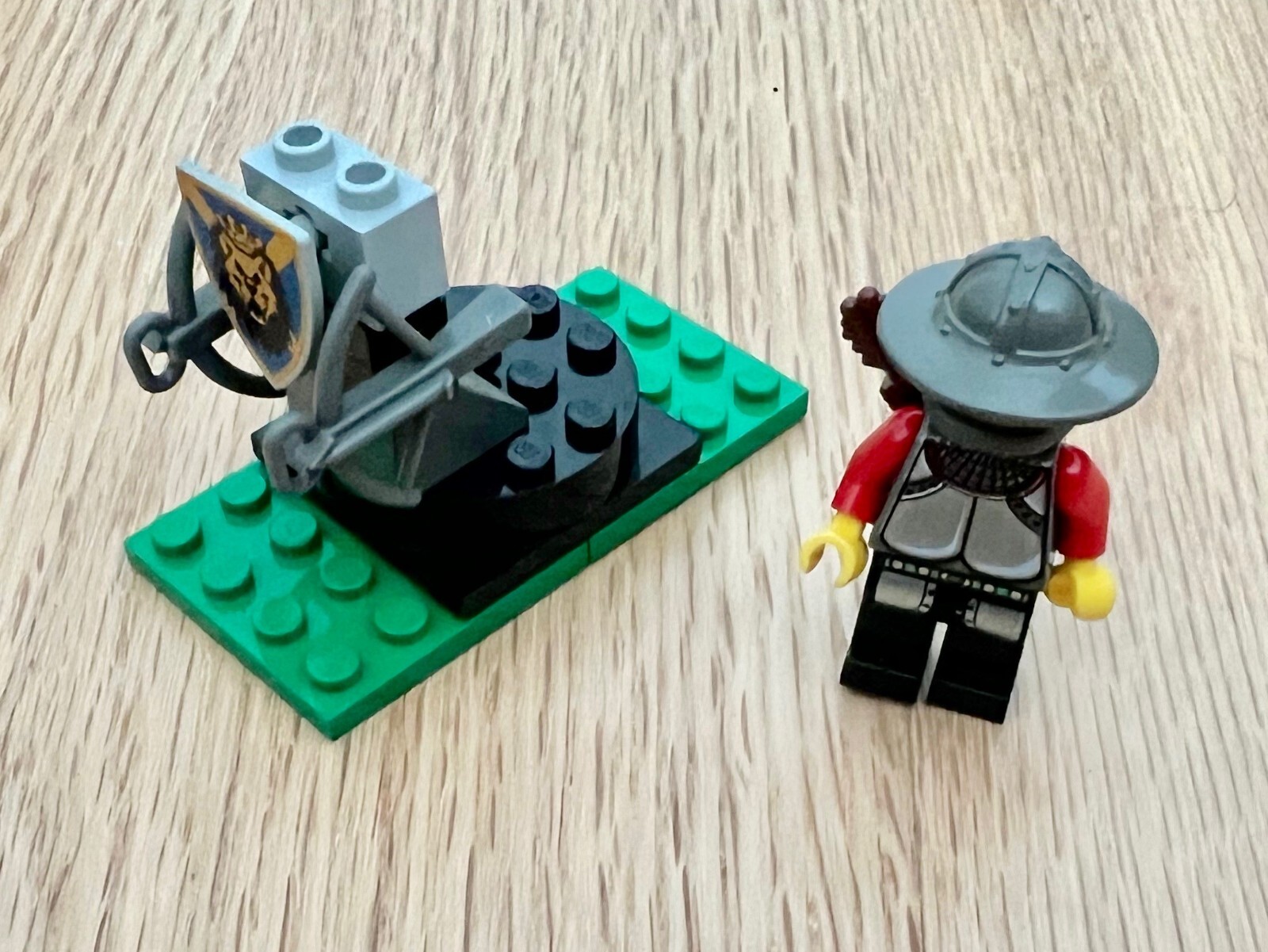 Complete 2000 Lego Castle Knight's Kingdom l Crossbow Set #1287