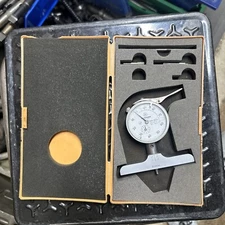 Mitutoyo 2902-08 Dial Depth Gage 0.01-10mm Indicator Machinist Inspection Tool