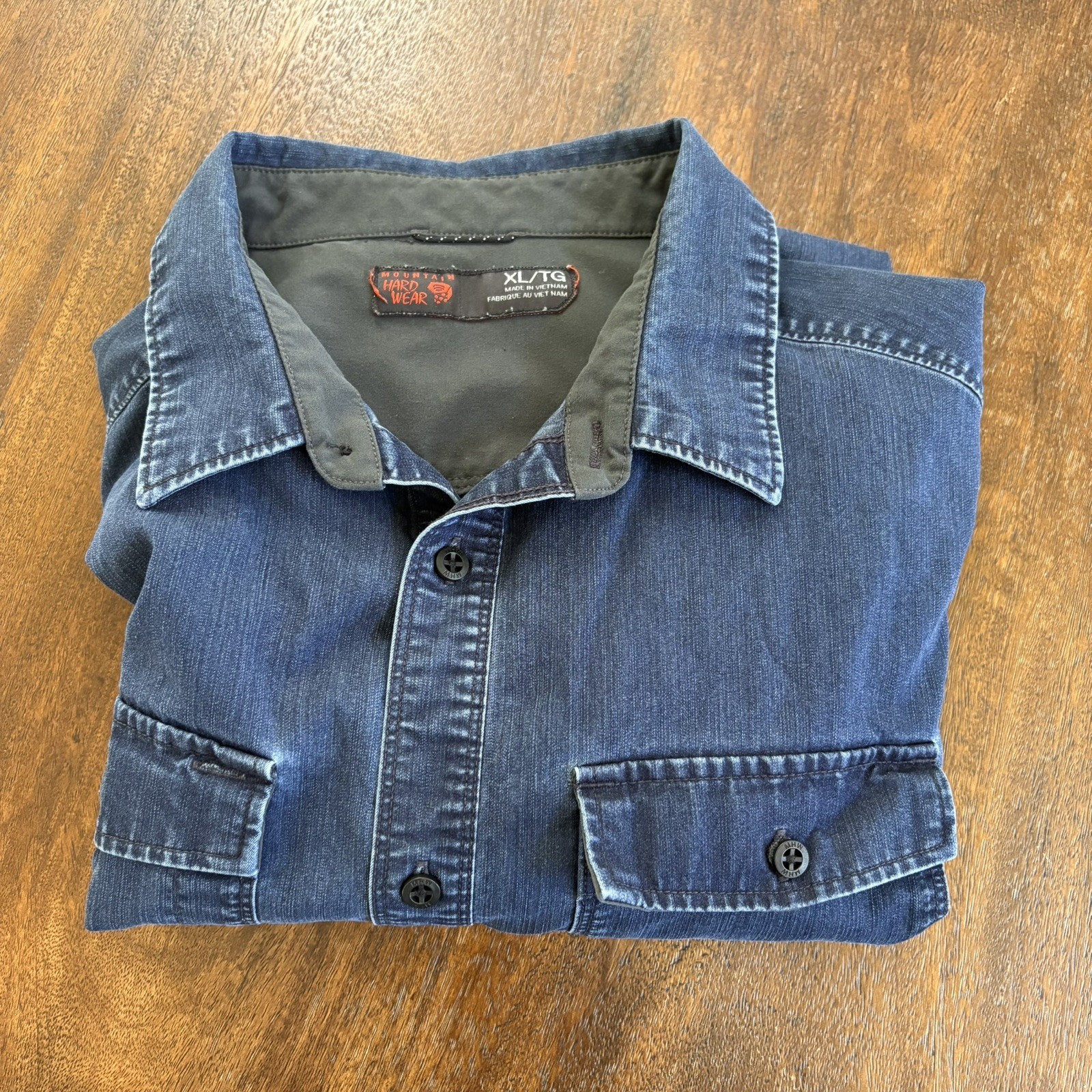 Mountain Hardware Cathedral Ledge Button Down Shi… - image 13