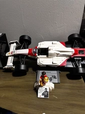 LEGO Icons: McLaren MP4/4 & Ayrton Senna (10330)