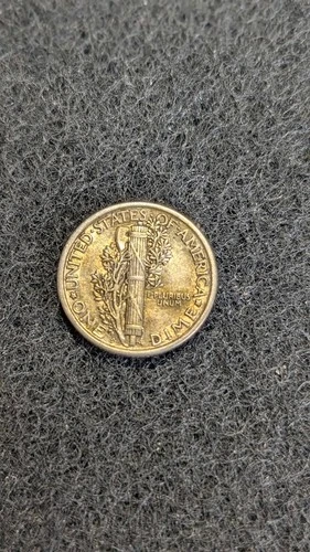 1917-S SILVER MERCURY DIME * FSB * UNCIRCULATED * TAKE A LOOK