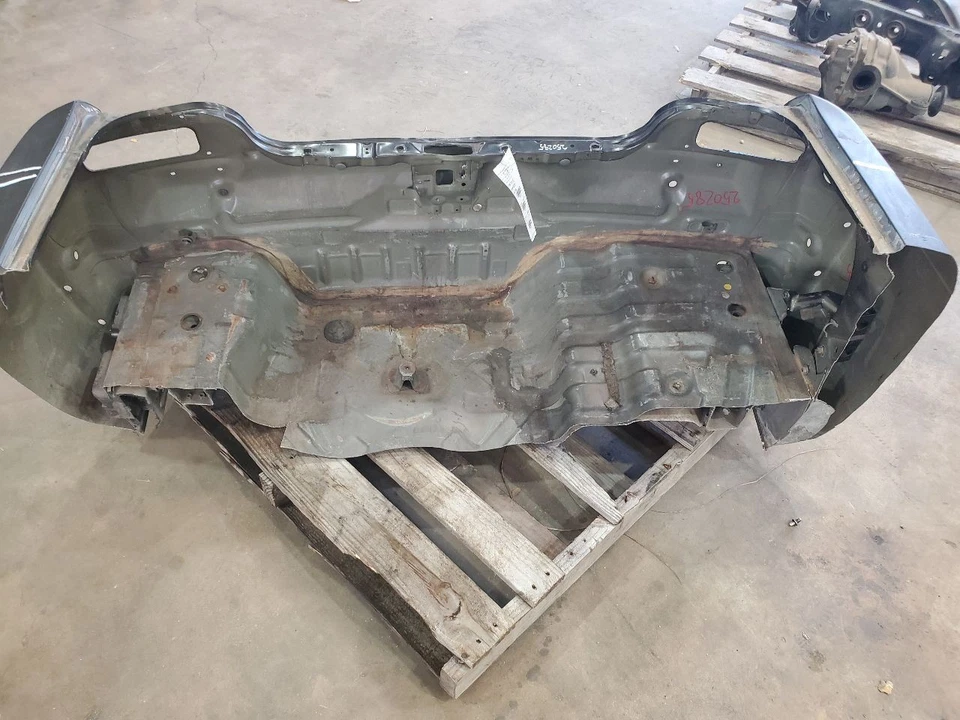 1995 Nissan 240SX OEM Rear Body Cut Foto 3 de 4