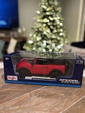 Maisto 2021 Ford Bronco Wildtrak | Red 1:18 | Free Shipping!!