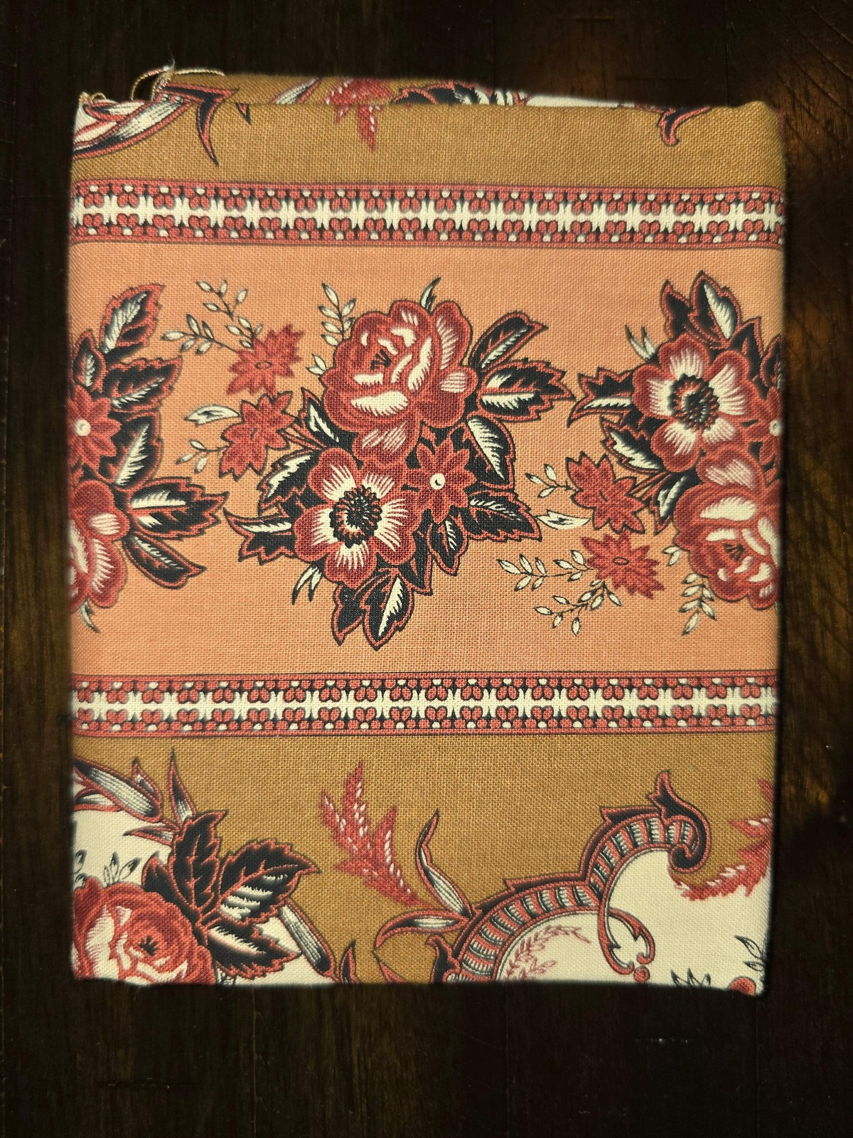 Marcus Fabrics - Molly B's Studio - Design 0203 - Quilting Fabric - Half Yard Cu