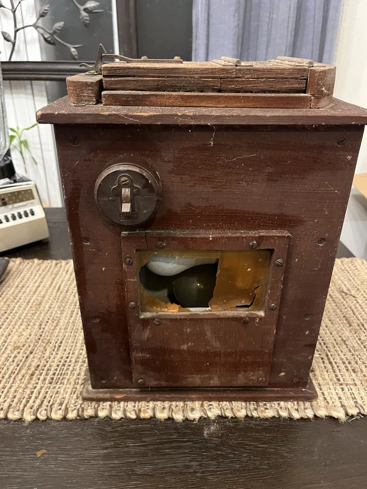 Marco de impresión de máscara cámara antigua vintage foto desarrollo caja de madera Foto 2 de 4