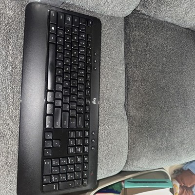 Logitech Wireless Keyboard Full Size Black Multimedia Tested Working