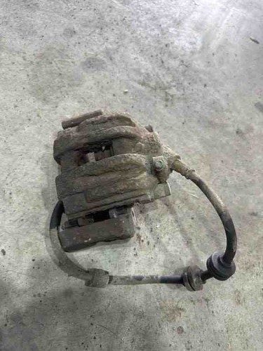 BMW 3 E90 Bremssattel vorne rechts 6766682 1.60 Petrol 2008 30495245