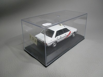 ANCIENNE VOITURE MINIATURE Peugeot 305 Amora Norev au 1/43 EUR 29,90