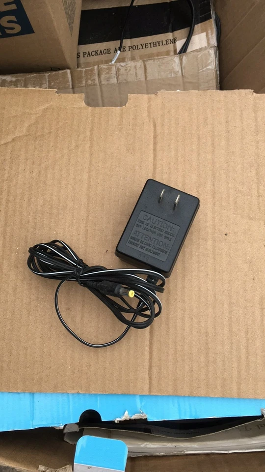 SONY A/C Power Supply AC-ET901K - In: 120V  Out: 9V  - Image 2 of 3