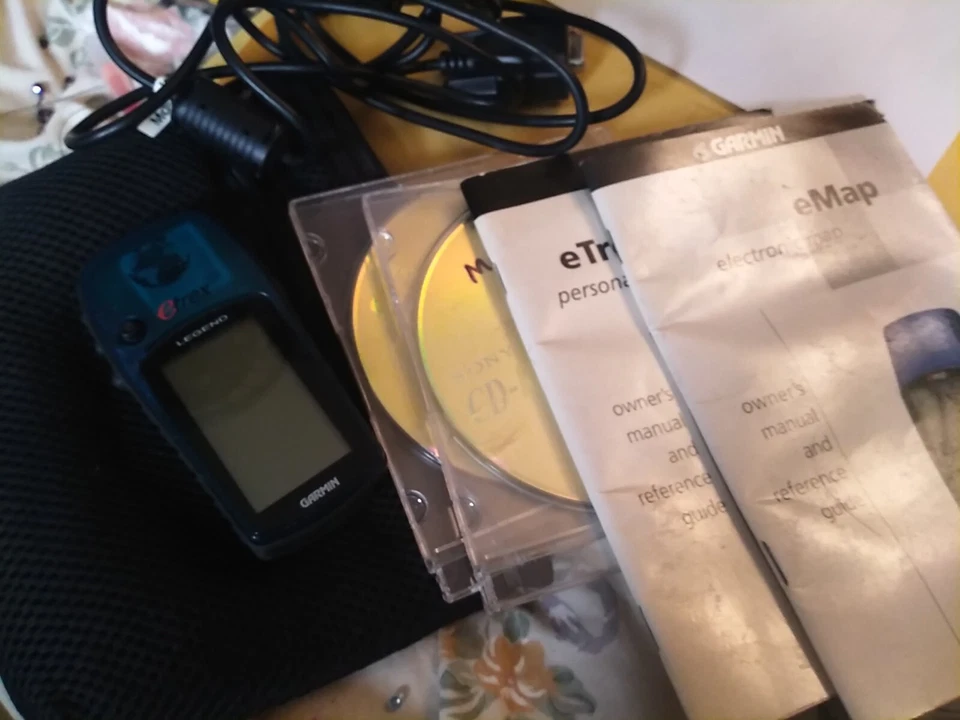 Garmin GPS eTrex Legend Personal Satellite Navigation System Geocaching Hiking - Image 2 of 4