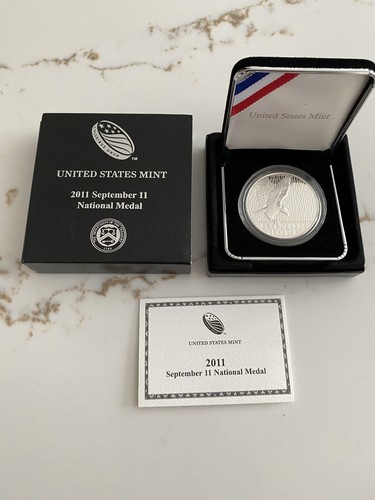 2011-P September 11 Proof Silver National Medal US Mint Commemorative with COA - Picture 2 of 2