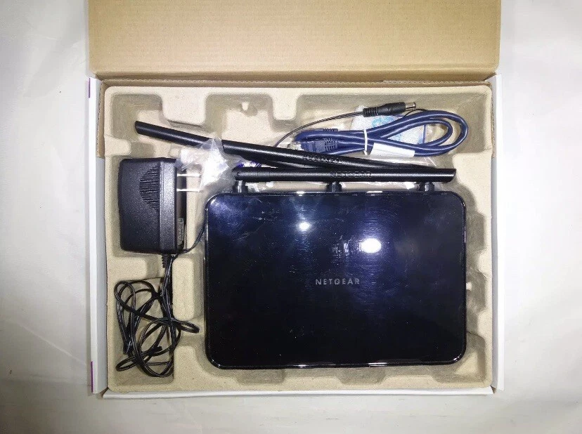 Netgear N450 450 Mbps 5-Port 10/100 Wireless N Router (WNR2500) - Image 3 of 3