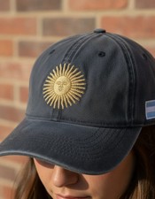ARGENTINA Cap Trucker SOL DE MAYO VINTAGE Bordado bandera argentina AZUL Ajust