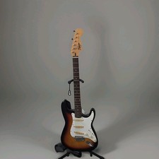 Squier Stratocaster Chitarra Elettrica Sunburst 6 Corde Destro VN530106