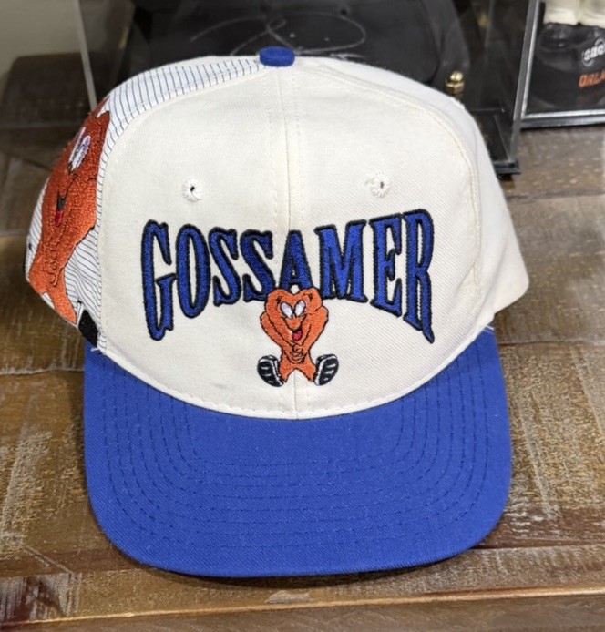Vintage 90's 1995 Looney Tunes Gossamer Warner Brothers Shadow