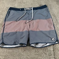 Vuori Shorts Men 32 Blue Red Striped Cruise Performance Stretch Athleisure V314