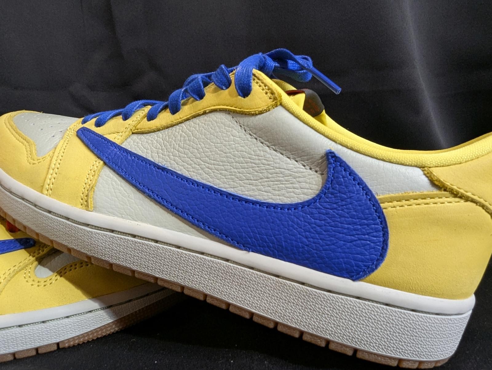 Travis Scott Jordan 1 Low OG SP "Canary" Wmns 11.5 / Men's 10 DZ4137-700