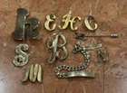 MAMSELLE LETTER INITIALS E H C M B S K N PINS & SPEIDEL ID BRACELET GOLD LOT EUC