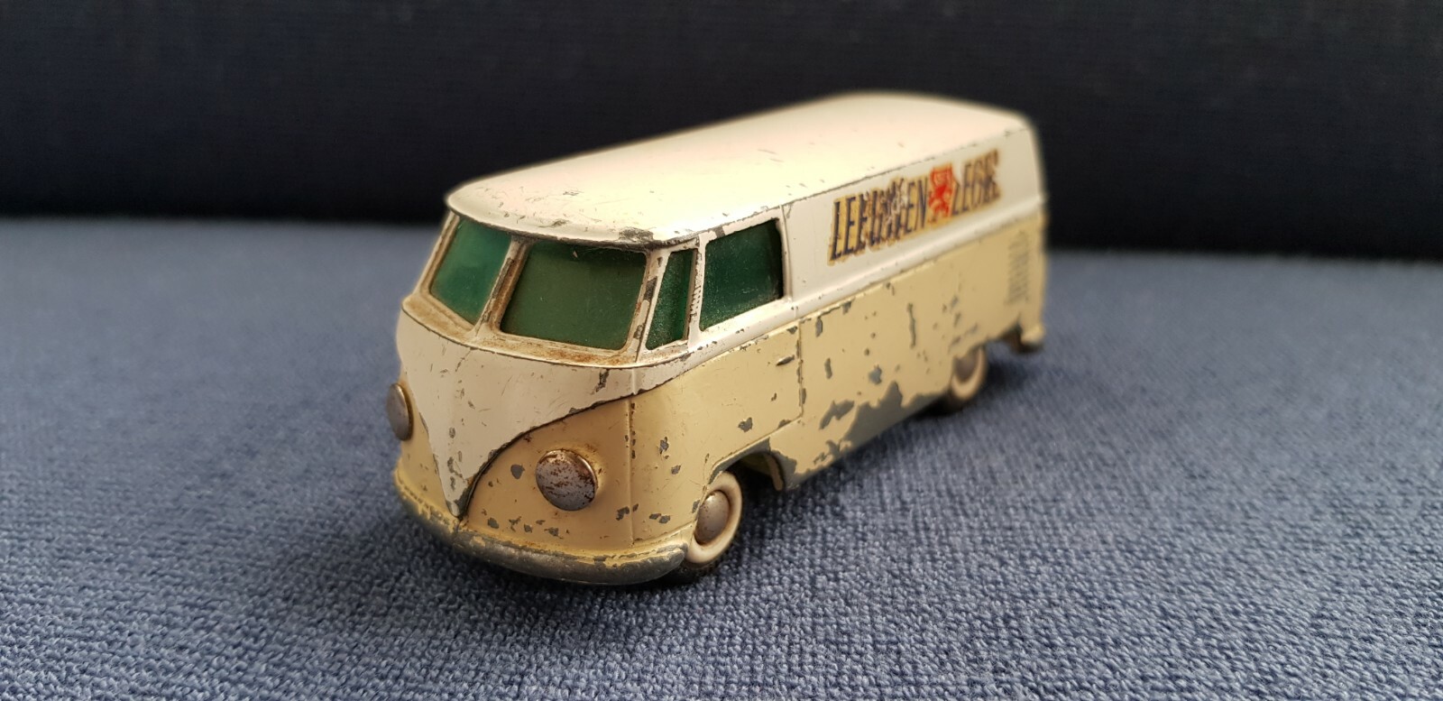 Old Tekno Volkswagen buss T1 Leeuwenzegel promo - 1 43 skalmodellllerl - 405 Danmark Old Tekno Volkswagen buss T1 Leeuwenzegel promo - 1 43 skalmodellllerl - 405 Danmark