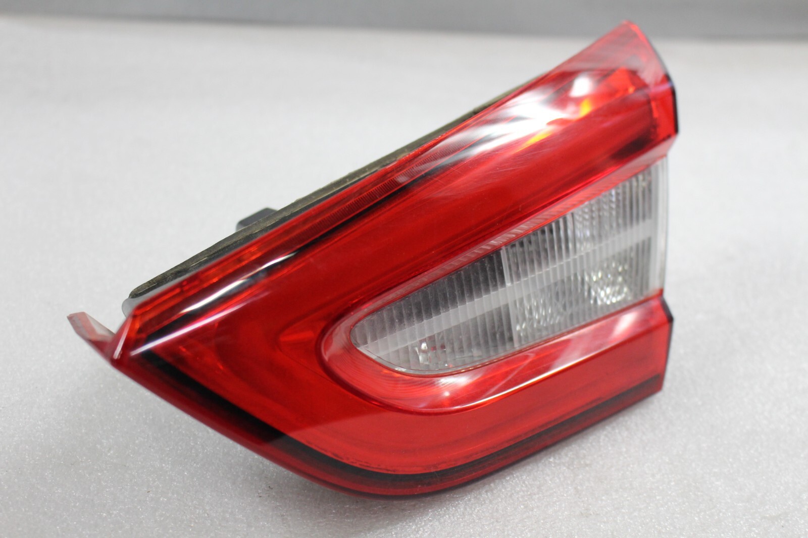 2014 Maserati Quattroporte, RH, Inner Tail Lamp, Scratches, Used, P/N 670009228