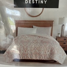 Destiny Girl Power Reversible Comforter￼and 1 Sheet Set Set-Full