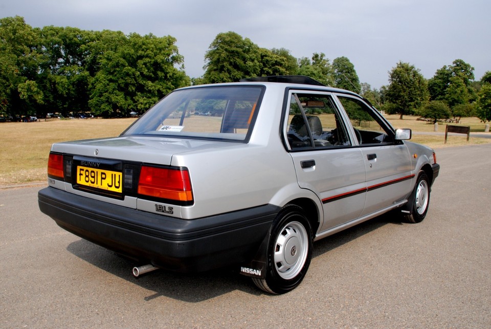 classic cars Nissan pulsar LS 1989 only 9880 miles long mot eBay