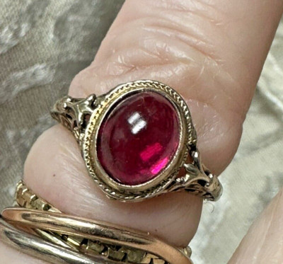 Ruby Cabachon 14K W.G Filigree Beautiful Antique Ring  5-1/2'' x 8mm H X 6mm W