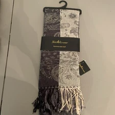 NWT Nicole’s Boutique Pashmina Style Scarf One Size Fits Most Gray Black White