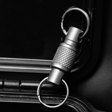 360 Degree Rotating Titanium Alloy Gimbal Keychain w/ Key Ring Car Keychain EDC