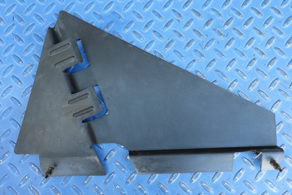 Chevrolet Corvette C4 1992-1996 bote de carbón protector panel de cubierta 10105360 Foto 4 de 4