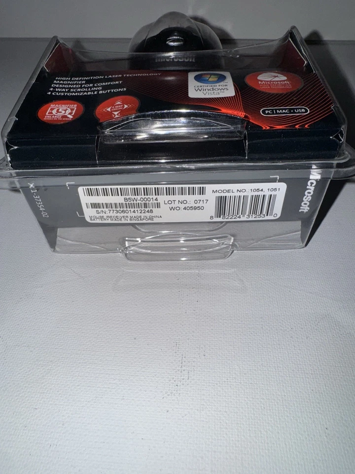 Microsoft Wireless Notebook Laser Mouse 6000 New - Image 3 of 3