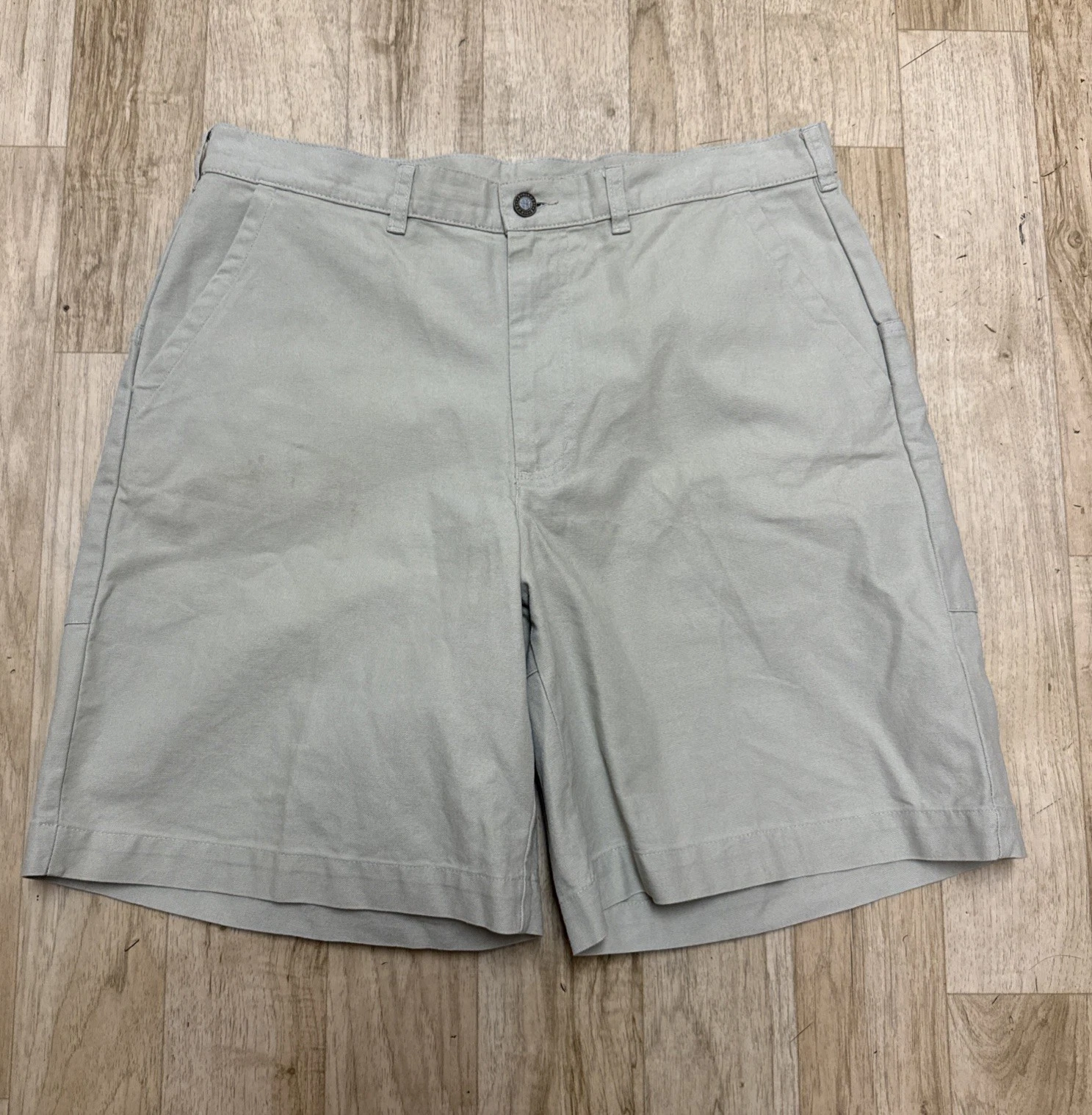 Vintage Patagonia men’s Beige Stand Up Hiking ShortsCanvas Outdoor Shorts Sz 36