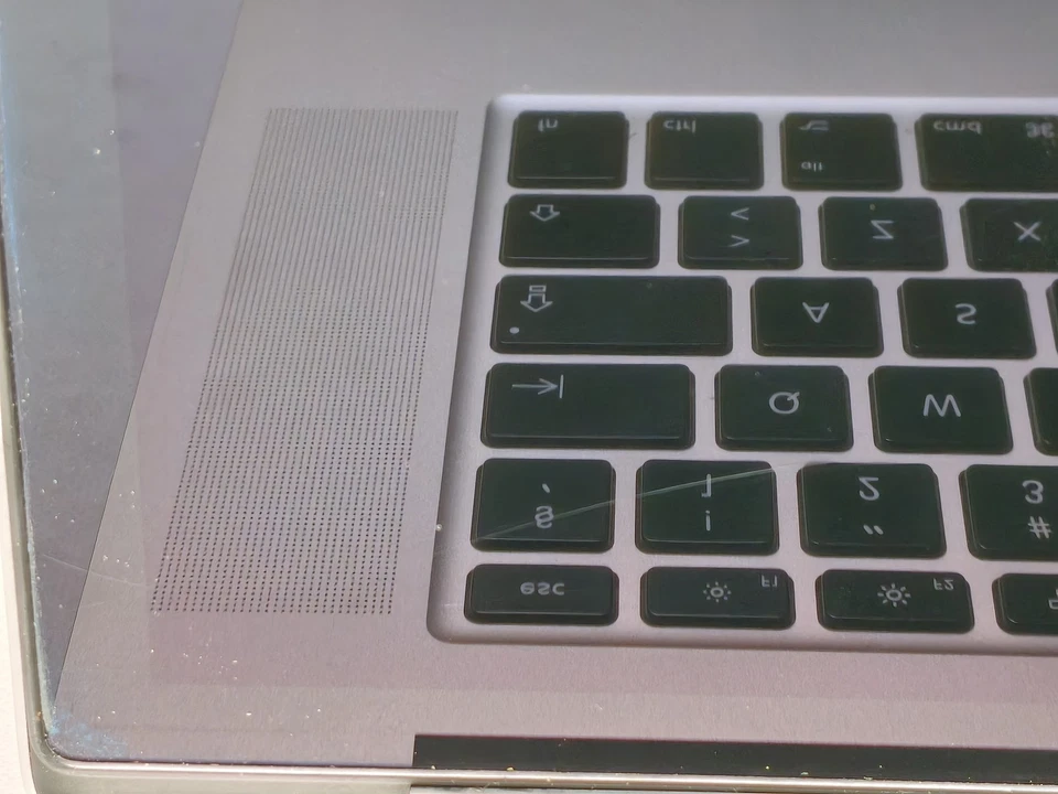 Apple MacBook Pro 15" 2012 · i7 · 8GB · 256GB, photo 4 of 5