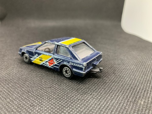 Corgi - Ford Escort Azul - Diecast Coleccionable - Escala 1:64 - USADO - Imagen 4 de 4