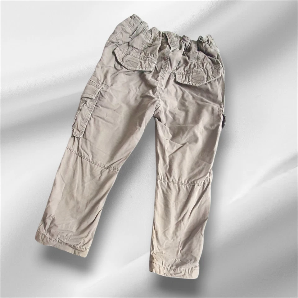 🍁 Gefütterte Hose gr 98 C&A  - Bild 2 von 2