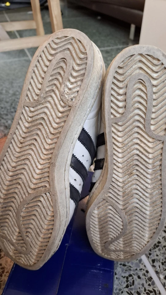 Adidas Superstar, foto 4 di 5