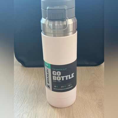 #ad Stanley Quick Flip Go Bottle Cream $40.00