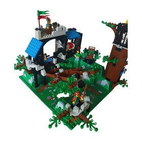 LEGO 6079 Dark Forest Fortress 1996 Vintage Castle Set Minifigures Baseplate