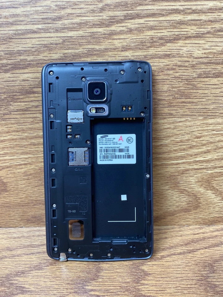 Smartphone Samsung Galaxy Note Edge 32GB Negro AT&T SM-N915A Sin Batería Sin Probar Foto 3 de 4