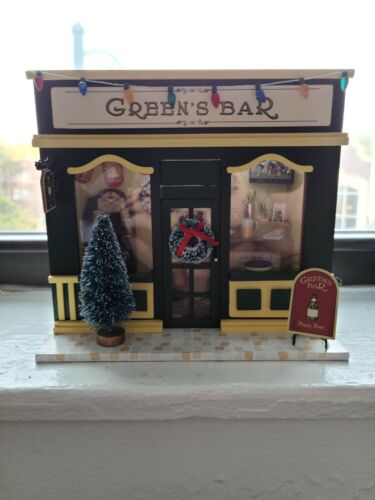 Miniature christmas decorations Green's Bar - Picture 1 of 5